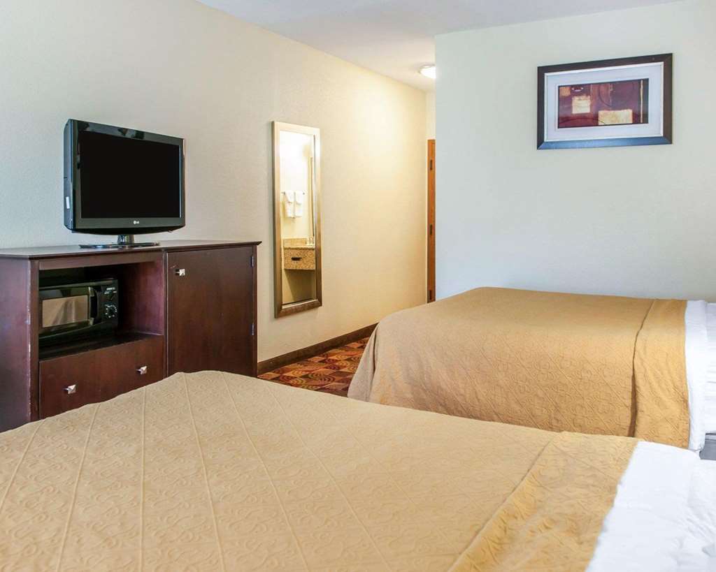 Quality Inn Bloomington Near University Værelse billede