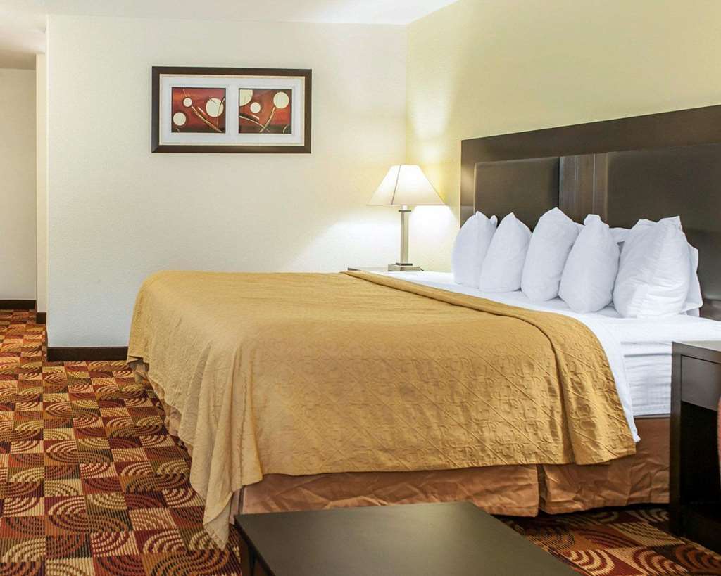 Quality Inn Bloomington Near University Værelse billede